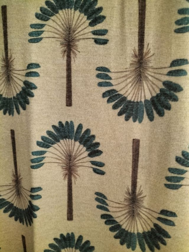 Vestido estampado floral beige y verde