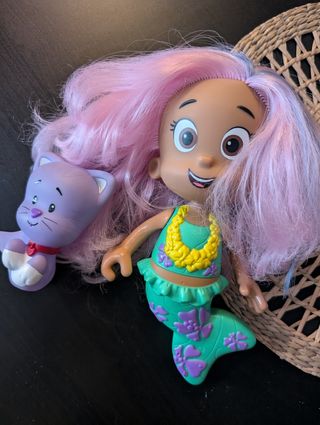 Muñeca Bubble Guppies Molly con Accesorios