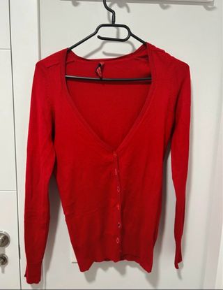 Chaqueta de punto Bershka roja