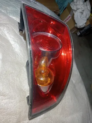 Piloto trasero derecho Seat Ibiza