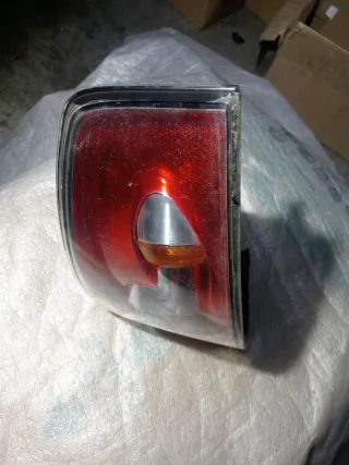 Piloto trasero derecho Seat Ibiza