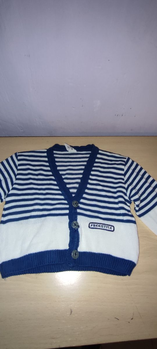 Rebeca de bebé a rayas