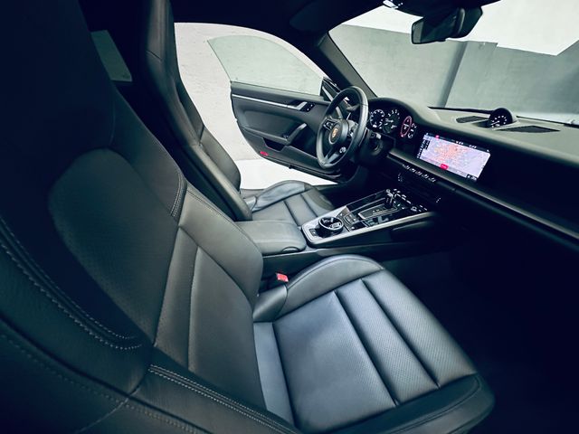 Porsche 911 2020
