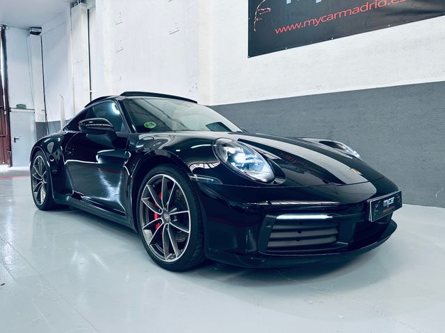 Porsche 911 2020