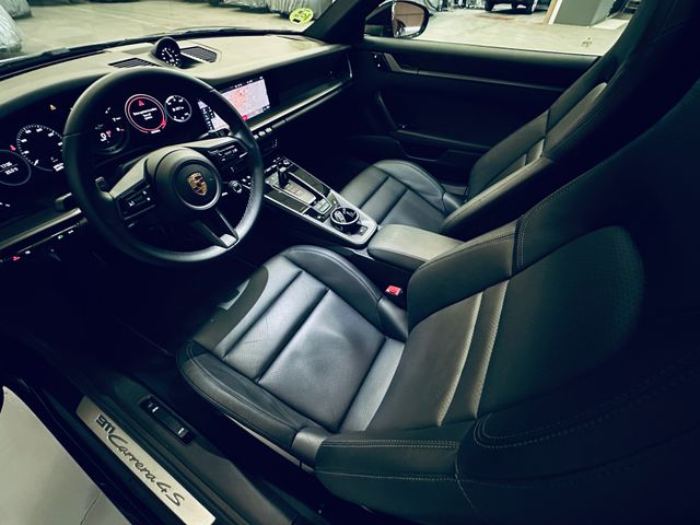 Porsche 911 2020