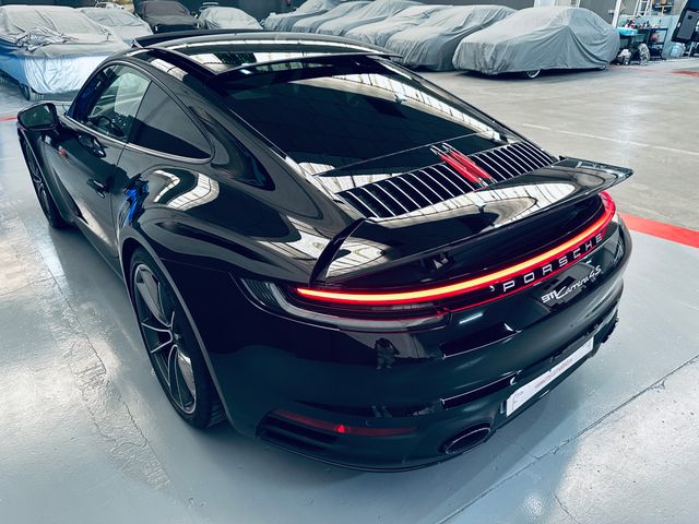 Porsche 911 2020