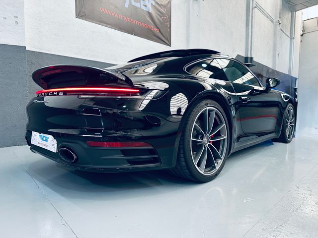 Porsche 911 2020