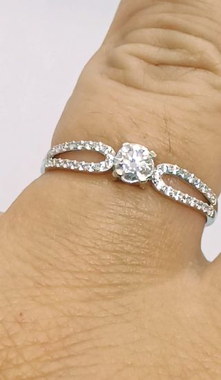 Anillo Diamante 0.26CT y Oro blanco 