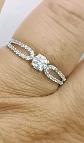 Anillo Diamante 0.26CT y Oro blanco 
