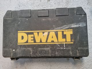 Taladro percutor Dewalt