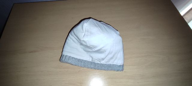 Gorrito de bebé con orejas