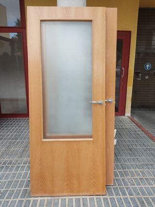 Puerta madera marrón la medida estándar 72 alto 2