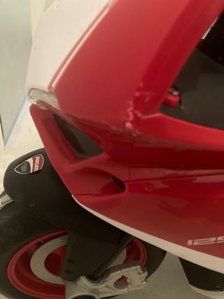 Moto Eléctrica Ducati para Niños