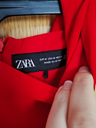 Vestido rojo Zara Talla M