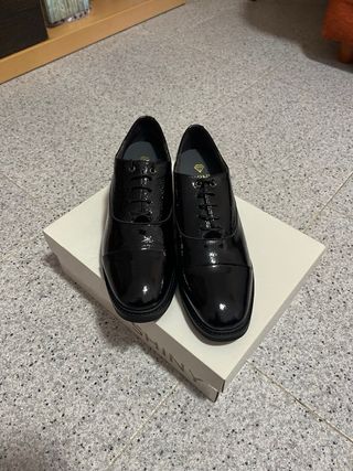 Mocasines negros charol