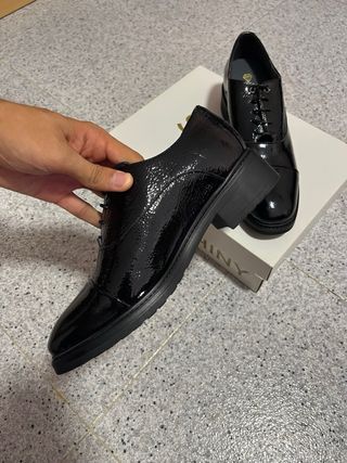 Mocasines negros charol