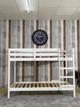 Litera nueva de madera blanca 