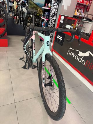 Scott Addict Gravel 10