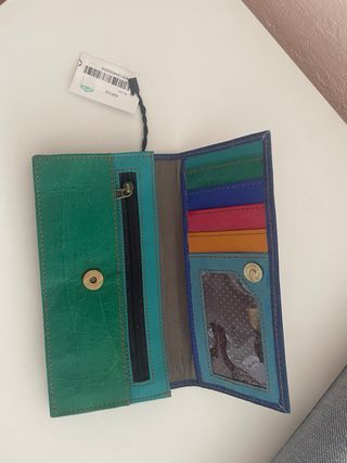 Cartera de piel para mujer