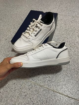 ZAPATOS BLANCOS REEBOK