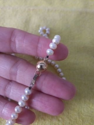 Collar de perlas naturales