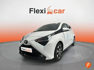 Toyota Aygo 1.0 70 x-play