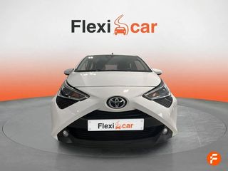 Toyota Aygo 1.0 70 x-play