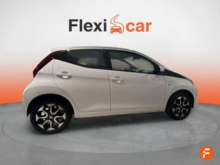 Toyota Aygo 1.0 70 x-play
