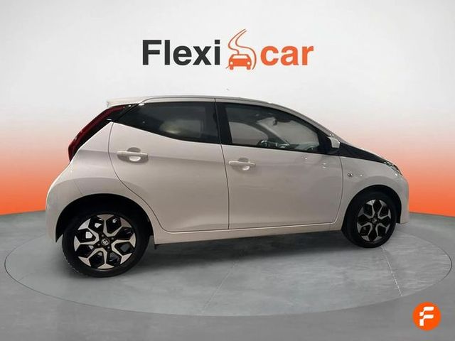 Toyota Aygo 1.0 70 x-play