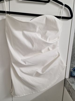Top blanco sin mangas