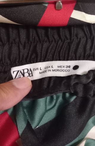 Pantalón Zara Geométrico