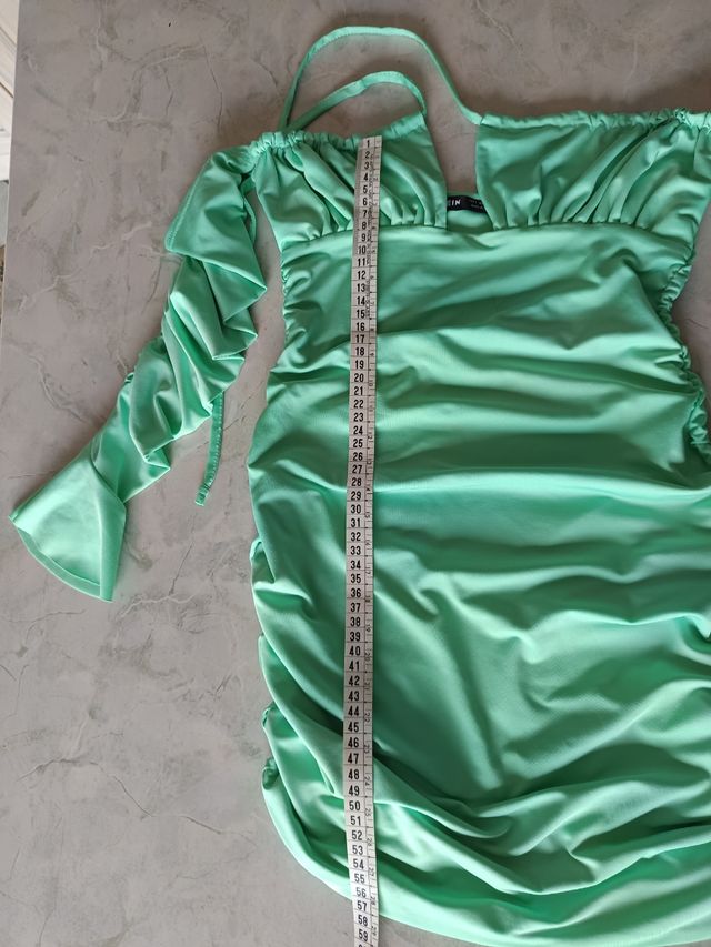 Vestito verde acqua con maniche