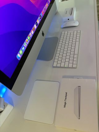 iMac 5k 27” + Magic Trackpad