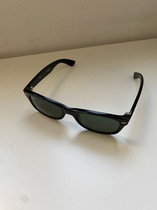 Gafas Ray-Ban New Wayfarer RB2132 Negras