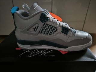 Nike Air Jordan 4 Military Blue