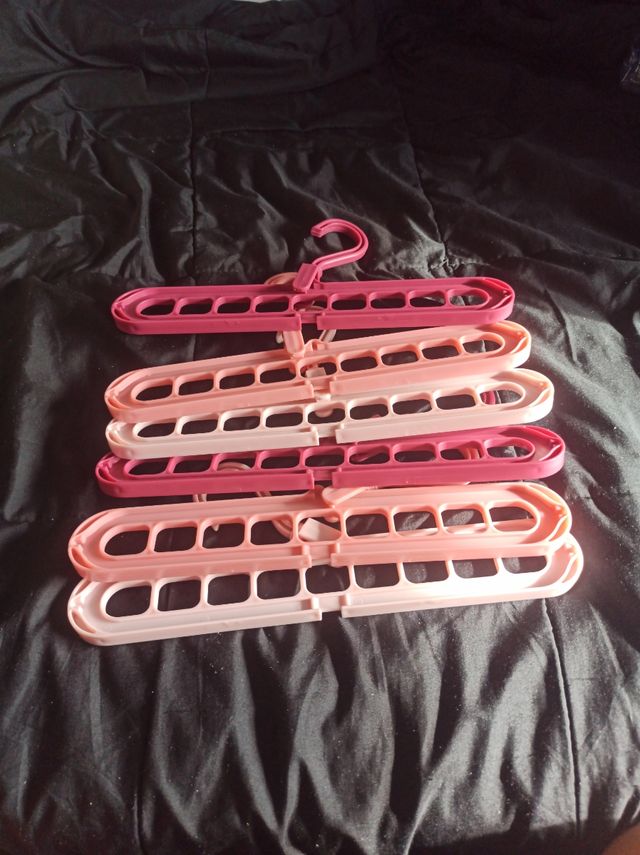 Perchas organizadoras de plástico