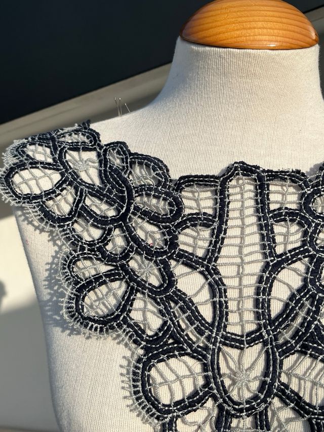 Pasamanería de encaje para decoración