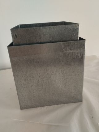 Molde para fanales cuadrados de metal