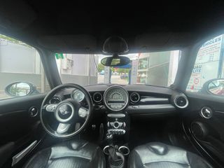 MINI Mini 2009 R56 JCW 211cv pegatina C! 