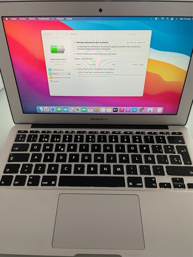 MacBook Air 11 250GB Plata