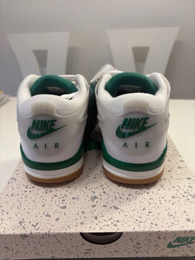 Air Jordan 4 RM Talla 43