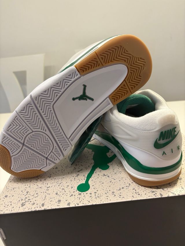 Air Jordan 4 RM Talla 43