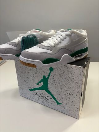 Air Jordan 4 RM Talla 43
