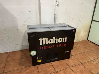 Botellero industrial Mahou 2 puertas