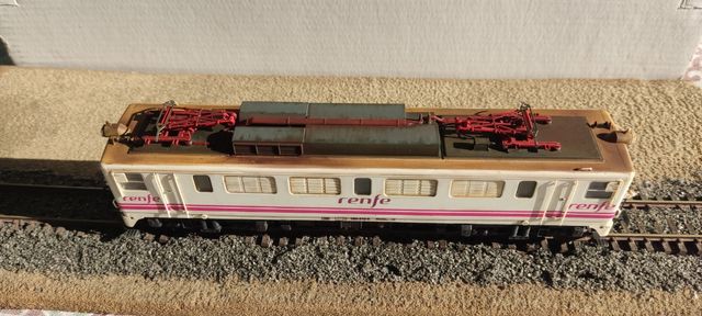 Locomotora Renfe H0 269