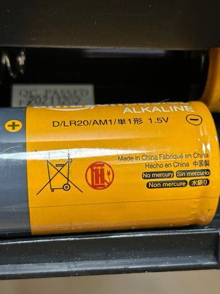 Cubo de basura automatico para reciclaje