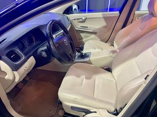 VOLVO S60 2.0 D3 Kinetic