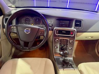 VOLVO S60 2.0 D3 Kinetic