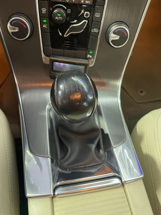 VOLVO S60 2.0 D3 Kinetic