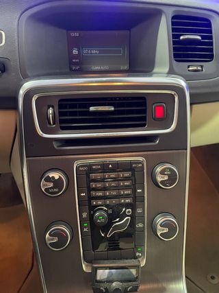 VOLVO S60 2.0 D3 Kinetic